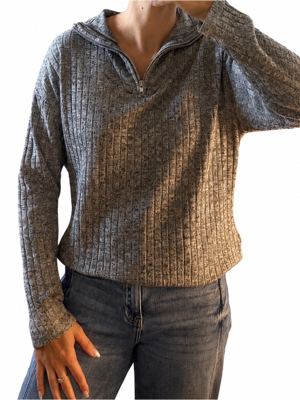 Grey quarter-zip sweater - small
